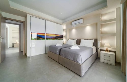 Kolaitis Villa | Villa Rudi at Chionata