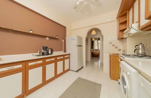 Lara Apartamento | Spacious Flat Near Lara Beach in Antalya Muratpasa