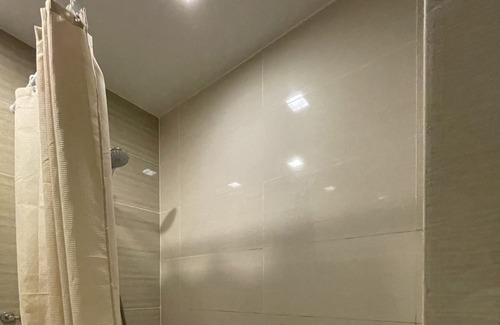 Maribago Condominio | Cozy Home at the Mactan Newtown