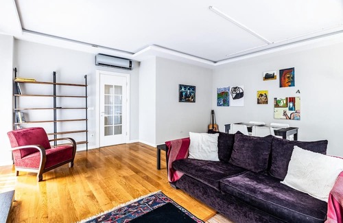 Suadiye Apartamento | Chic Residence 5 min to Bagdat Ave in Kadikoy