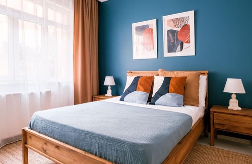 Tophane Apartamento | Modern Spacious Flat w Balcony 5 min to Taksim