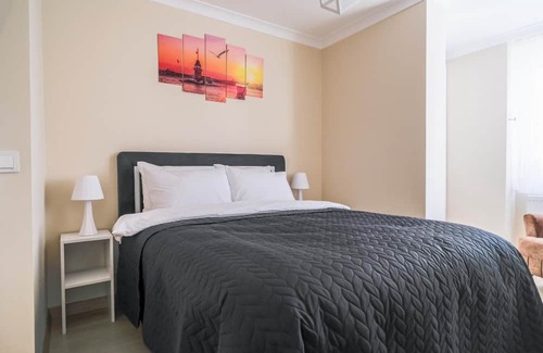 Bakırkoy Apartamento | Cozy Flat 10 min to Aqua Florya Mall in Bakirkoy