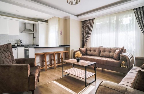 Bakırkoy Apartamento | Cozy Flat 10 min to Aqua Florya Mall in Bakirkoy