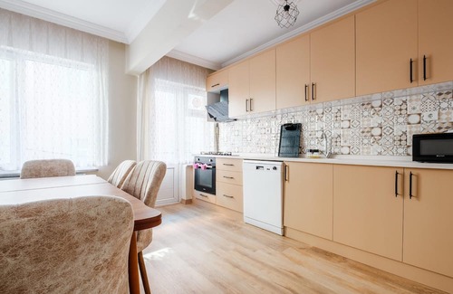 Osmangazi Apartamento | Sleek Flat with Balcony in Bursa