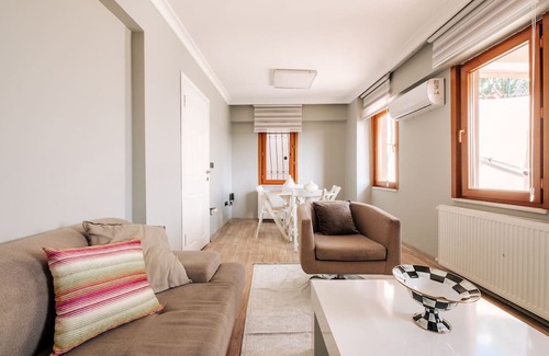 Sakarya Apartamento | Duplex Flat Near Bilgi University and Golden Horn