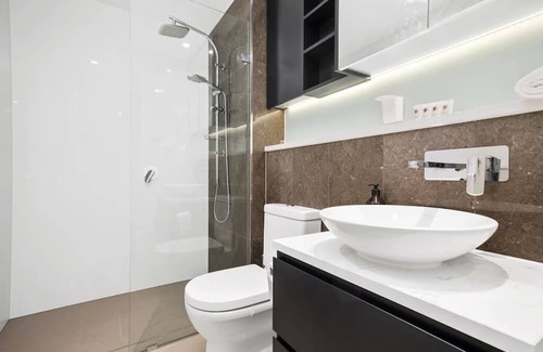 Wentworth Point Apartamento | Waterfront Modern 2B2B APT@Marina square