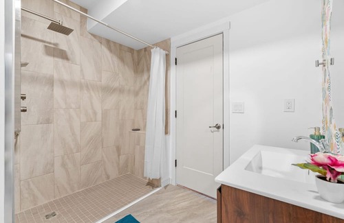 West Grey Casa | Markdale Farmhouse Retreat Lower 1 Bed