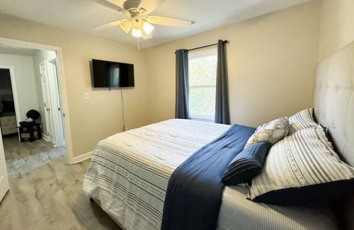 Knightdale Casa | 15 minutes to raleigh beauty.