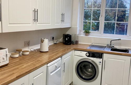 Westcliff-on-Sea Casa | 3 bedroom house fast wifi, smart tv's and garden