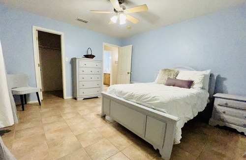 Amistad National Recreational Area Casa | Wake up to the soothing sounds of nature. Short-term. Weekly/monthly discounts.