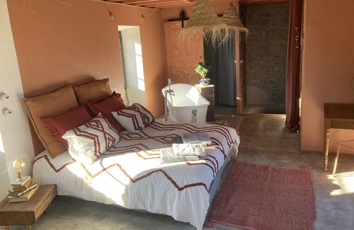 Chandolas Cama Y Desayuno | Chambre Dhôtes Deluxe « Justenous »proche Rivière, Petit Déjeuner Inclus