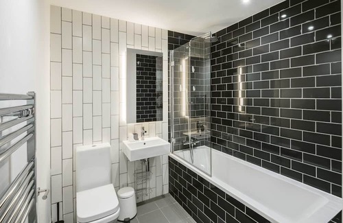Docklands Apartamento | Stunning 3-Bed Apartment in London