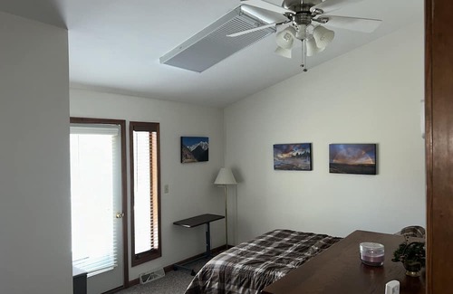 Manlius Apartamento | 2 Bedroom Apartment, Very Quiet, on a Scenic Creek in Manlius