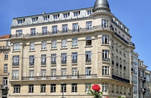 Ixelles Apartamento | Bel Appartement, Très Bien Situé, Avec Balcon. 2p