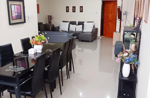 Lubuk Baja Apartamento | Batam Excursion Vacation Suite 3 Nagoya Nr Malls Hawker Seafood & Spas