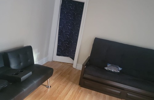McGinley Square Condominio | Hello, this is a room in a 1 bedroom apartment