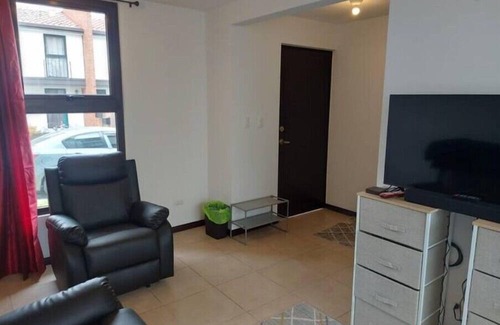 Ciudad Vieja Casa | Beautiful 3 bedroom town home
