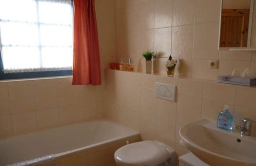 Rieden Apartamento | Holiday home Waldsee