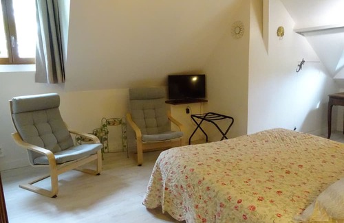 Ligny-le-Ribault Cama Y Desayuno | Guestroom Ligny-le-Ribault, studio flat, 4 persons