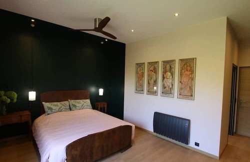 La Ferte-Saint-Aubin Cama Y Desayuno | Guestroom La Ferté-Saint-Aubin, studio flat, 2 persons