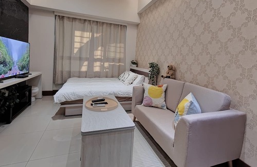 Banqiao Apartamento | Best Location apartment at Xinput station with Gym