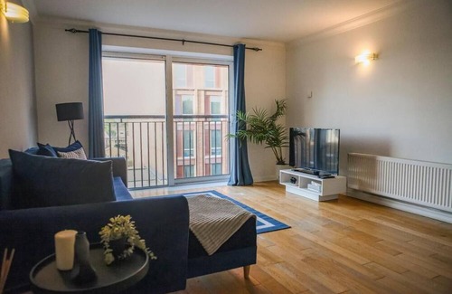 Abbey Apartamento | Charming 2-Bed Apartment Free Parking in Wimbledon