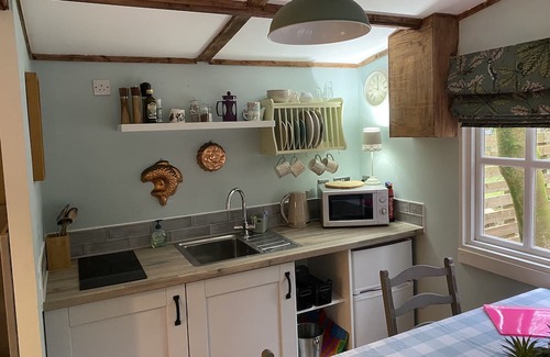 Worth Cabina | Private and secluded Cabin in Rowfant
