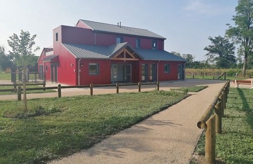 Luthenay-Uxeloup Casa | Séjour au bord du canal latéral à la Loire à Luthenay-Uxeloup