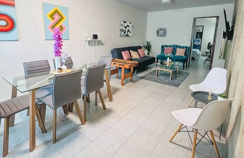 Las Bajadas Apartamento | Well located airconditioned apartment. We invoice!