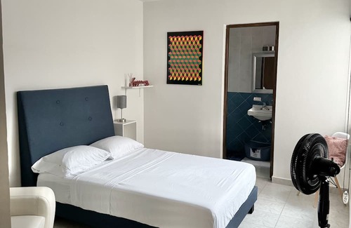 Las Bajadas Apartamento | Well located airconditioned apartment. We invoice!