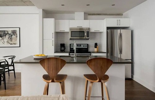Chinatown Apartamento | Place-Des-Arts 1-Bedroom Condo