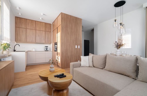 Poznan Apartamento | Beige Apartment Poznań by Renters