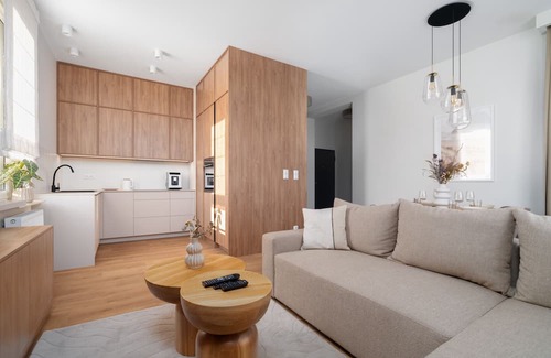 Poznan Apartamento | Beige Apartment Poznań by Renters