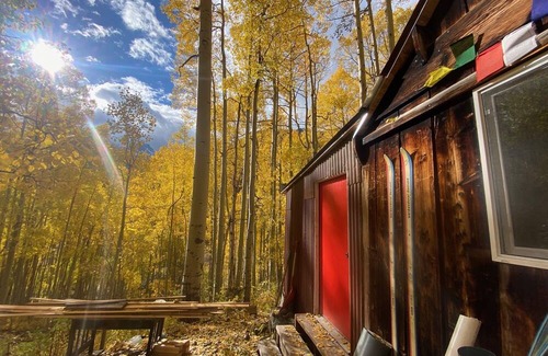 Ophir Cabina | Cozy remodeled miners cabin in the San Juans