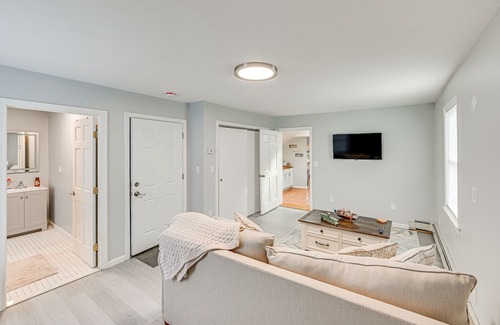 Newington Apartamento | Newington Vacation Rental ~ 9 Mi to Hartford!