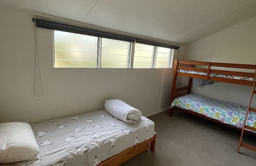 Cannons Creek Casa | Water front direct water access