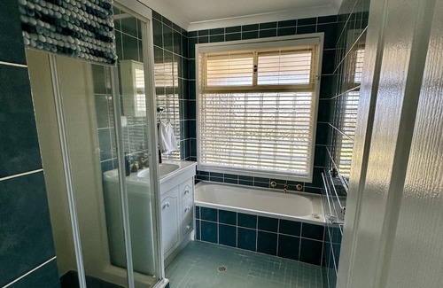 Seabird Cabaña | Seabird Cottage.The perfect getaway for that traditional family seaside escape.