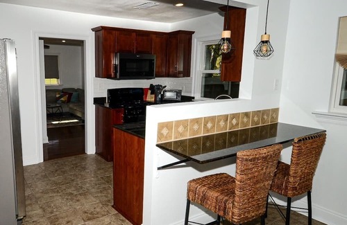 Arabi Casa | Quiet home 15min from FQ, 10min from trendy Bywater Neighborhood!