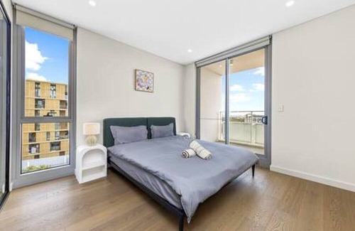 Lidcombe Apartamento | Top floor Apt right next to Accor Stadium