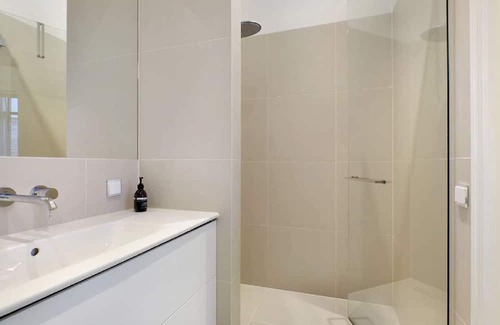 Red Light District Apartamento | 2 Bedrooms Apartment 1012