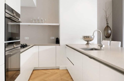Red Light District Apartamento | 2 Bedrooms Apartment 1012