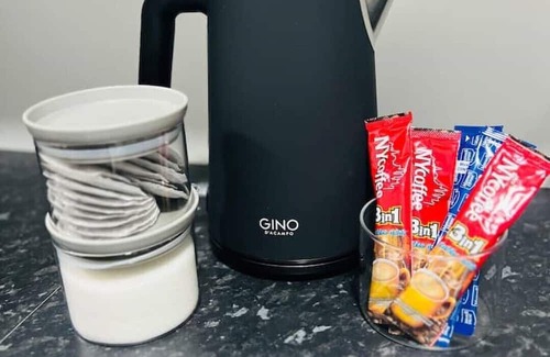 Sheldon Apartamento | Stylish Stay 10 mins from NEC, HS2 & BHX Airport