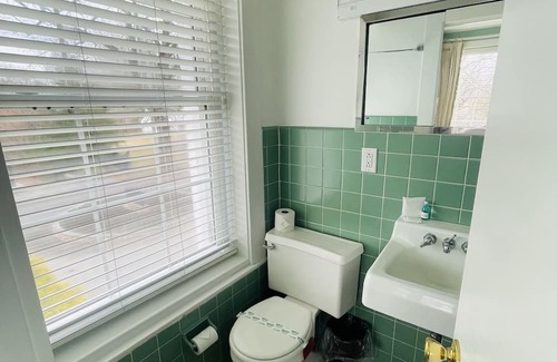 Clemmons Apartamento | Arboretum Room queen - Non- Smoking- No Pet