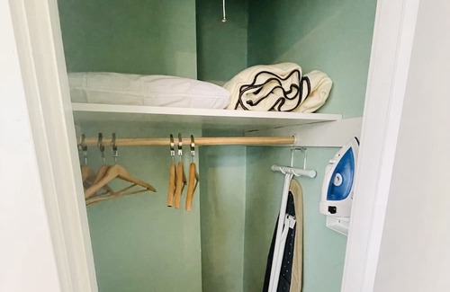 Clemmons Apartamento | Arboretum Room queen - Non- Smoking- No Pet