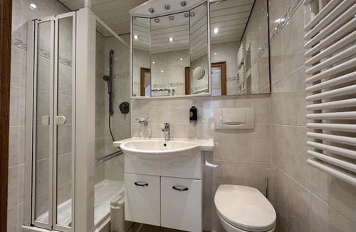 Ditzingen Apartamento | Happy Home Ditzingen, Stuttgart, Leonberg