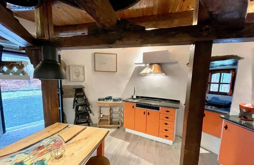 Porto do Barqueiro Casa | The Cliffs - The Painted Mill