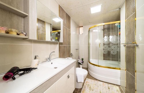Kepez Apartamento | Apartment with Panoramic City View in Kepez
