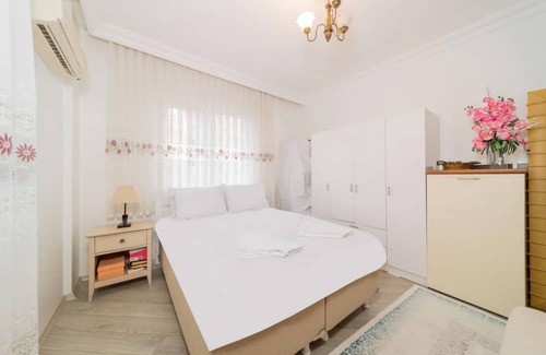 Kepez Apartamento | Apartment with Panoramic City View in Kepez