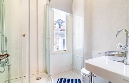 Rumeli Hisari Apartamento | Mesmerizing Flat with Bosphorus View in Sariyer