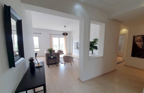 Les Berges Du Lac II Apartamento | Prestige: Luxurious 120m2 next to UN offices Lac2